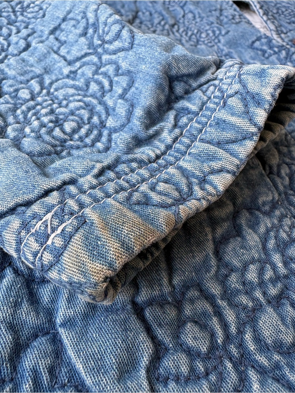 Coldwater Creek Quilted Floral Denim Jacket in Light Blue Tencel Cotton sz S - Picture 5 of 10